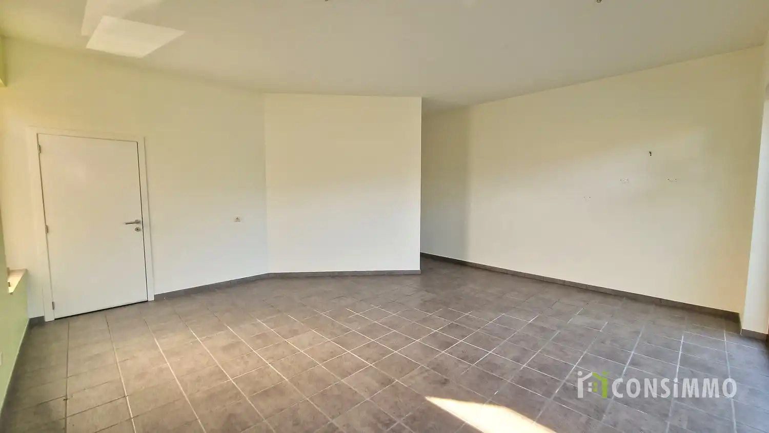 Woonst met handelspand op centrale ligging in Genk-Bret foto 27