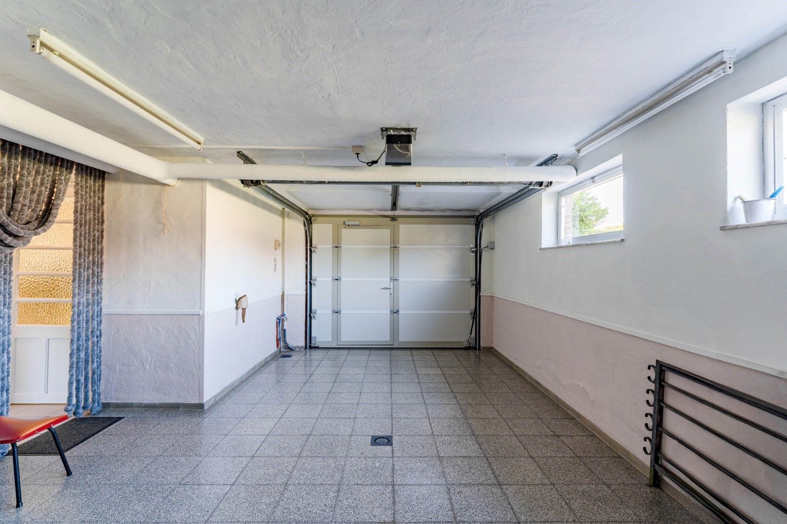 Uitstekend onderhouden vrijstaande bungalow woning op 6a 47ca in een gegeerde woonbuurt vlakbij het centrum van Bilzen foto 23
