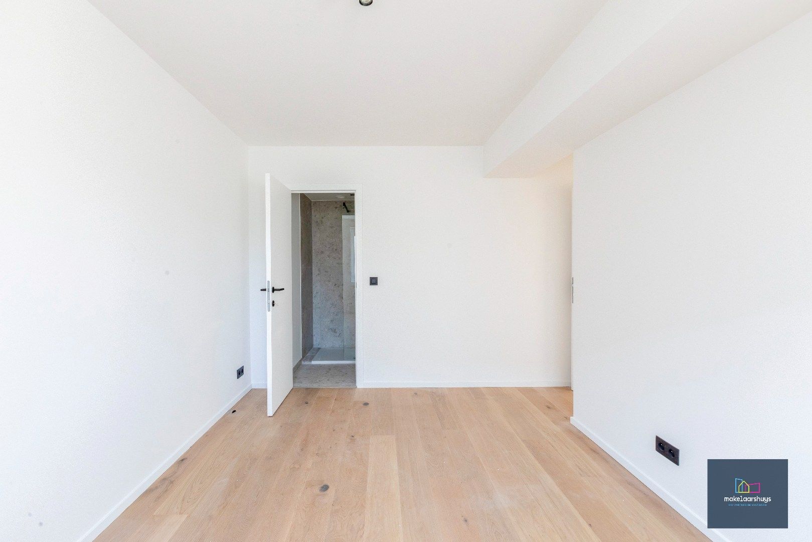  Duplex app. met grote tuin, 4 slpk, 3 bdk. nabij station Gent-Sint-Pieters foto 22