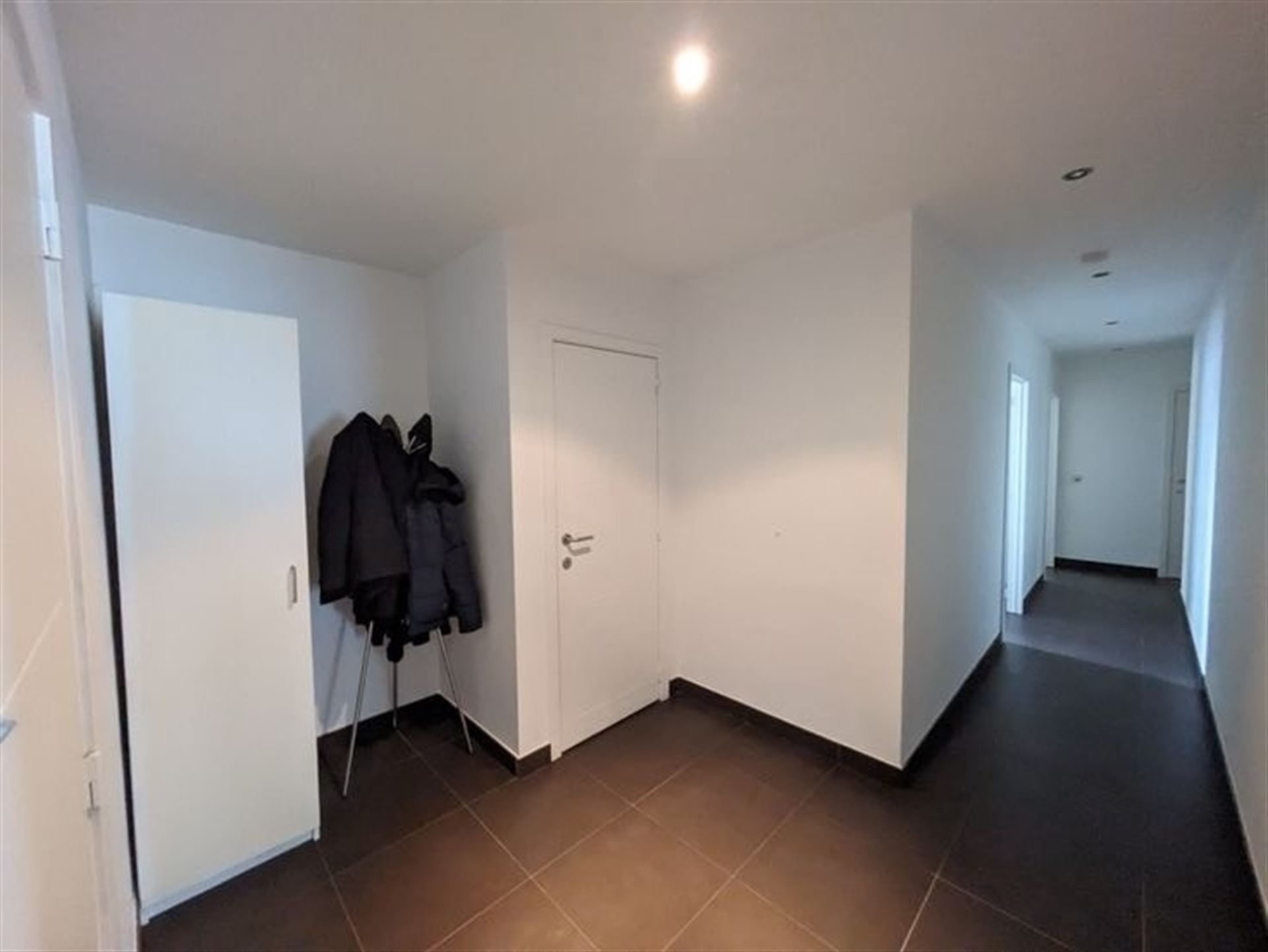 Gelijkvloersappartement met 3 slaapkamers foto 11