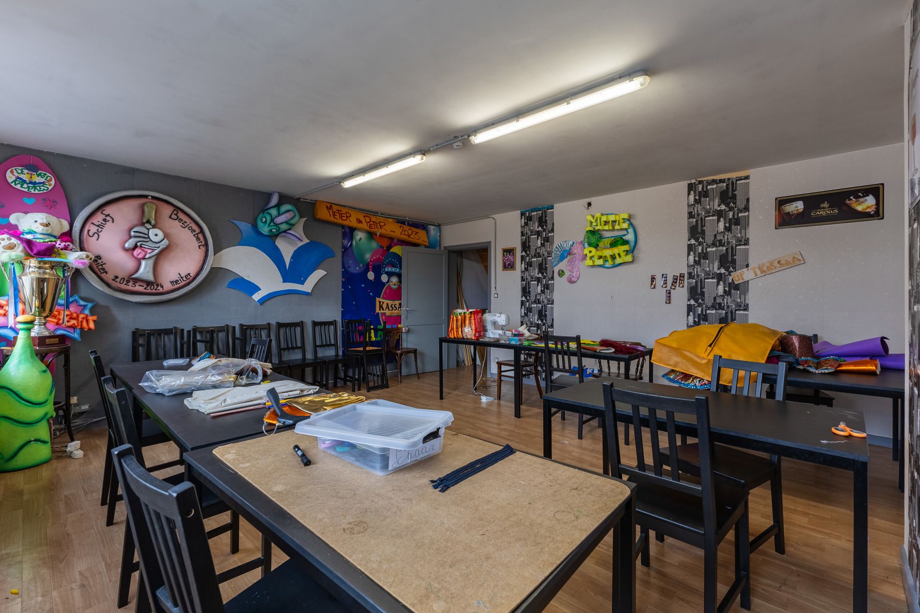 Gunstig gelegen handelswoning met ruim terras foto 17