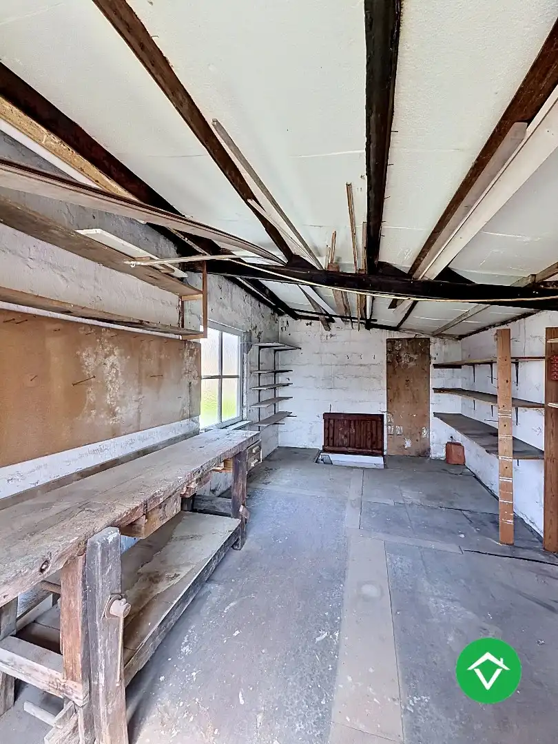 Gezinswoning met polyvalente ruimte, vijf slaapkamers en inpandige garage te Koekelare foto 29