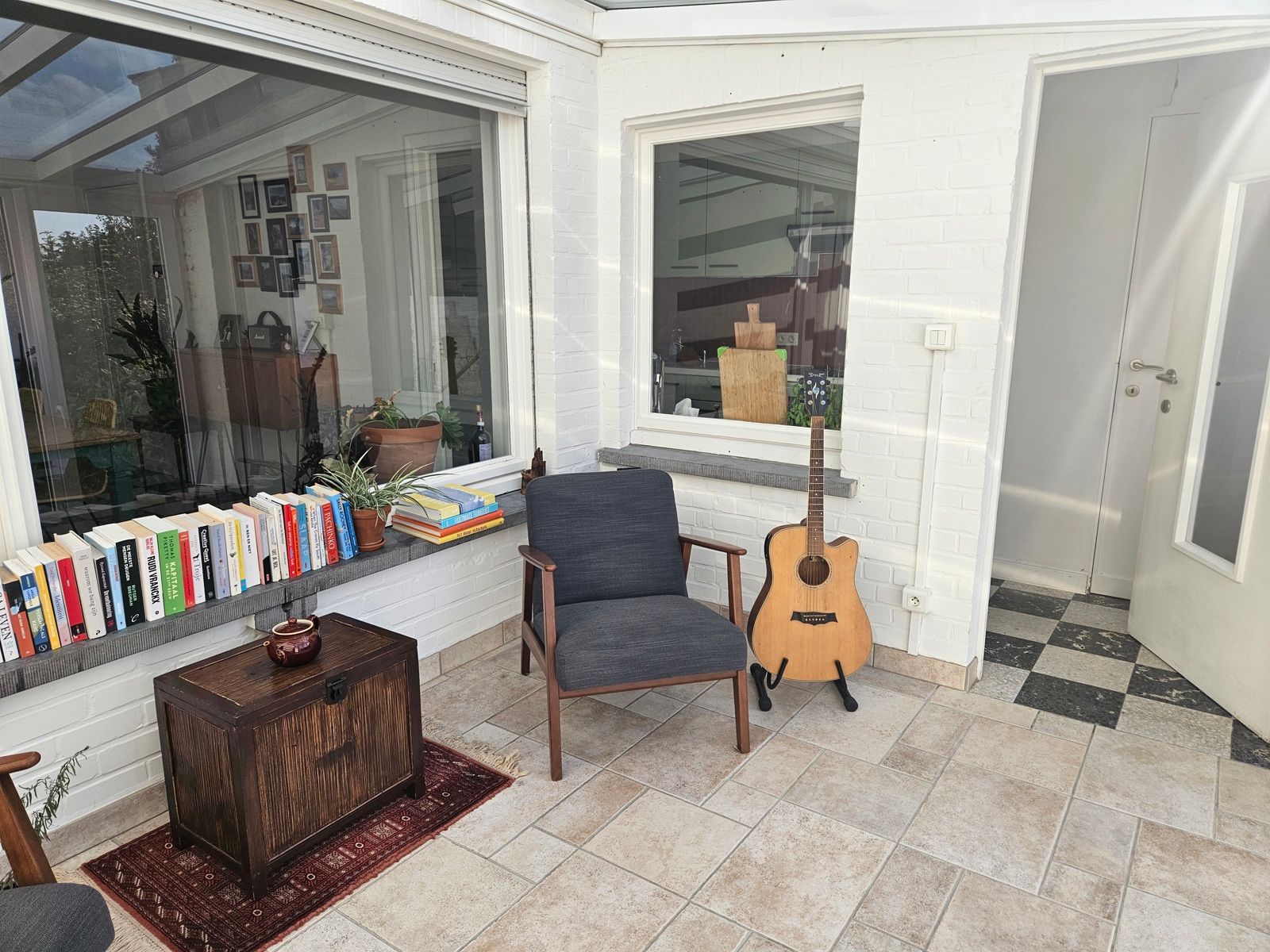 Mooie burgerwoning met tuin ! foto 13