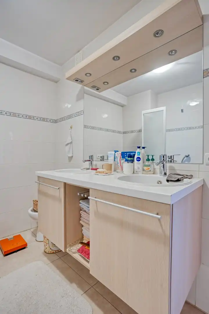 Appartement met 2 slaapkamers, ruim terras en garagebox in Leuven! – EPC 92 kWh/m² – bewoonbare opp. 94m²  foto 12