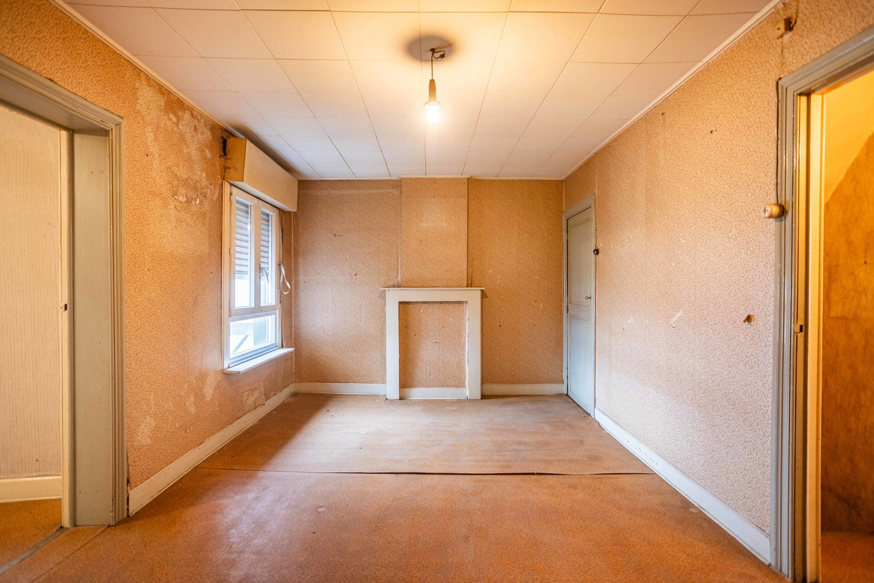 TE RENOVEREN RIJWONING MET TUIN EN GARAGEBOXEN foto 16