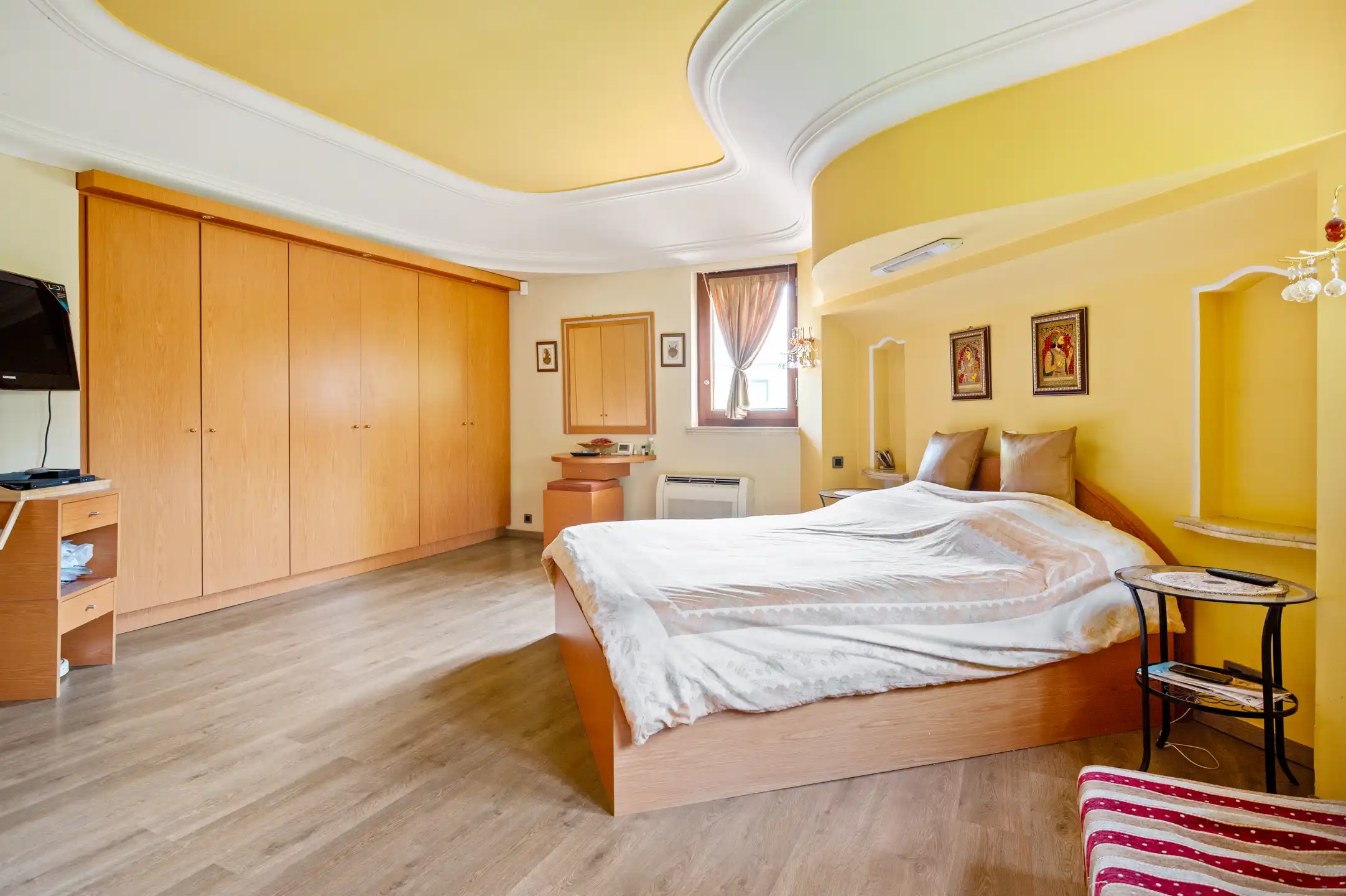 Karaktervolle rietgedekte villa op 1.120m² met 5 slaapkamers foto 21