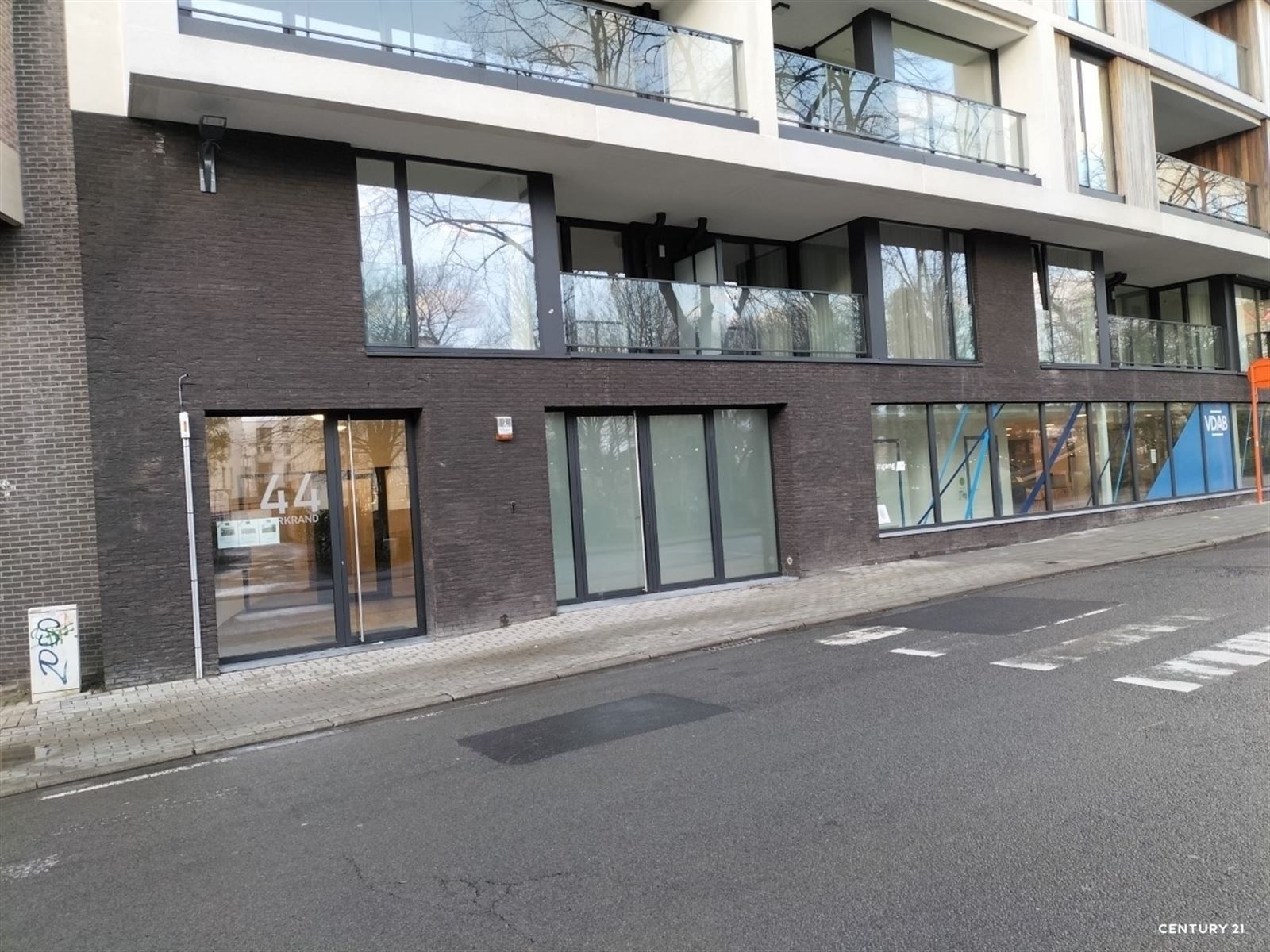 Nieuwbouw App 2 slpks, 2 terassen, autostaanplaats,kelder foto 22