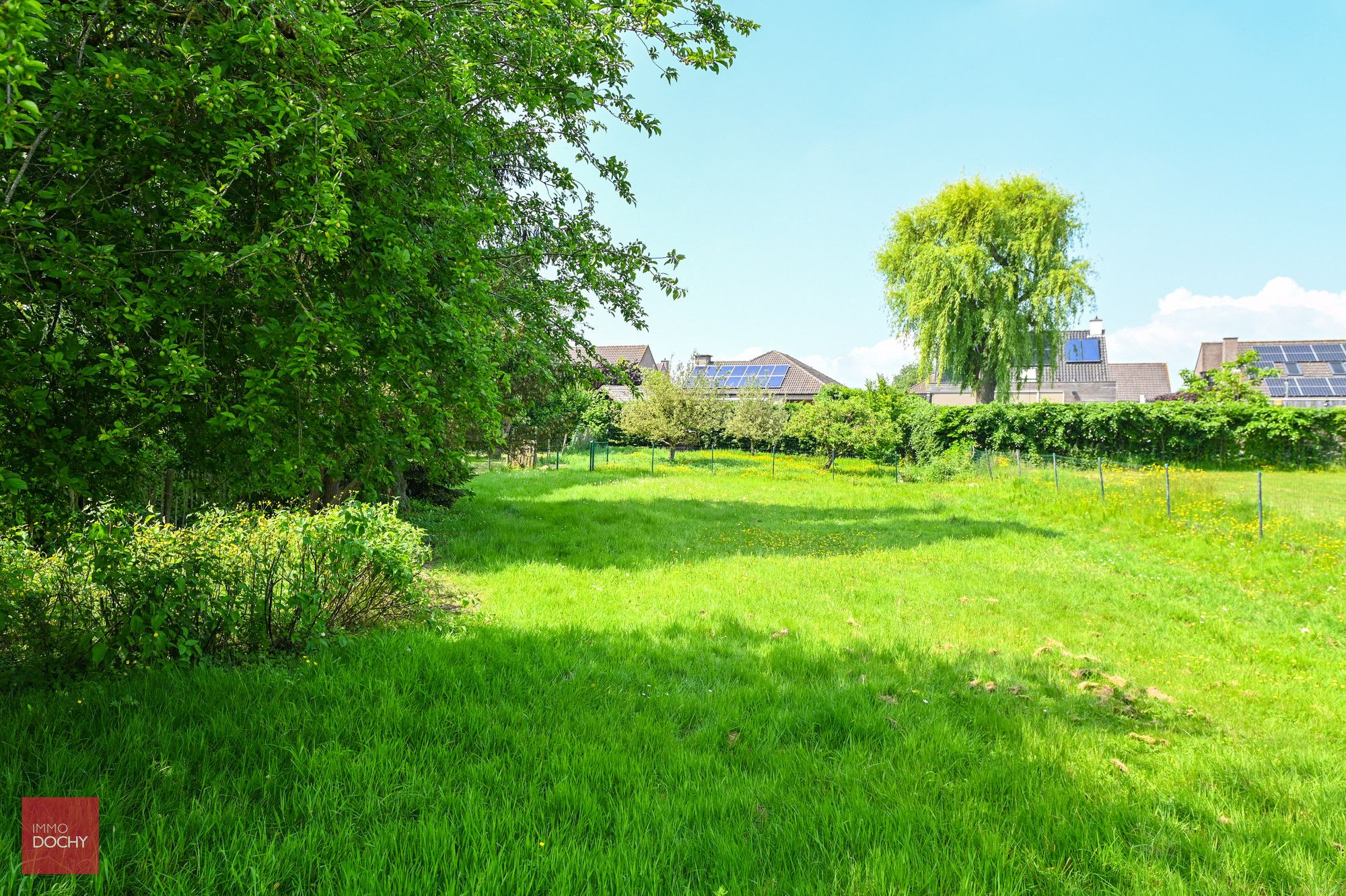 Zeer goed onderhouden villa op 2.241m² foto 8