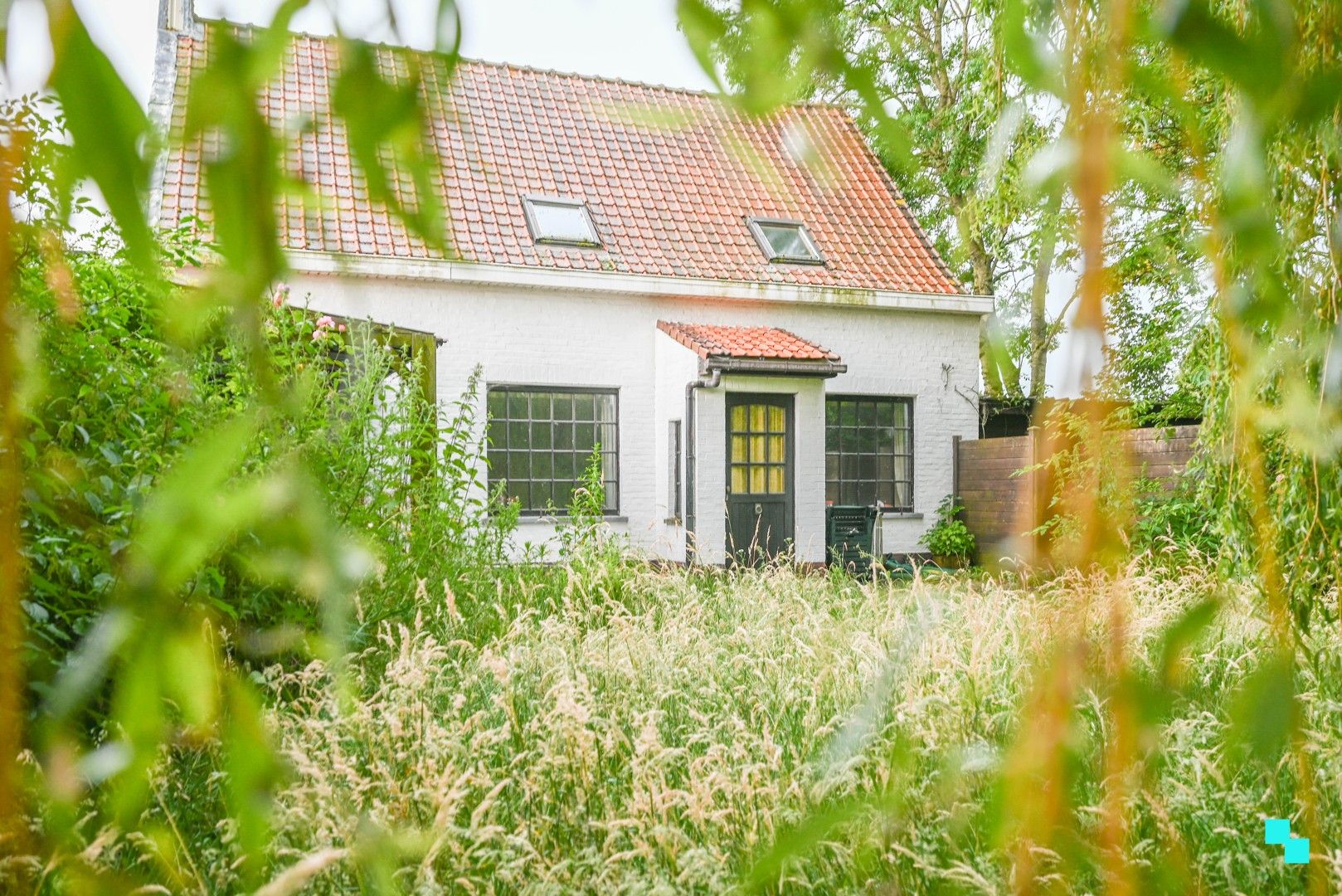 Interessante eigendom op landelijke ligging te Oostrozebeke foto 2