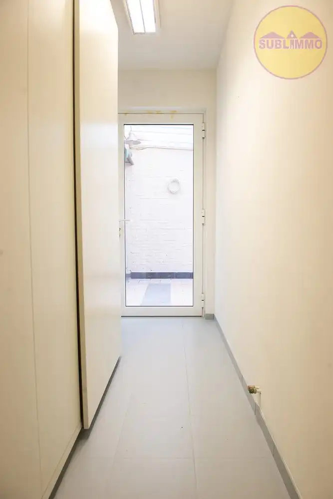 Ruime tweegezinswoning met afzonderlijk appartement op een perceel van 858 m² in Mol. ​​​​​​​T foto 22