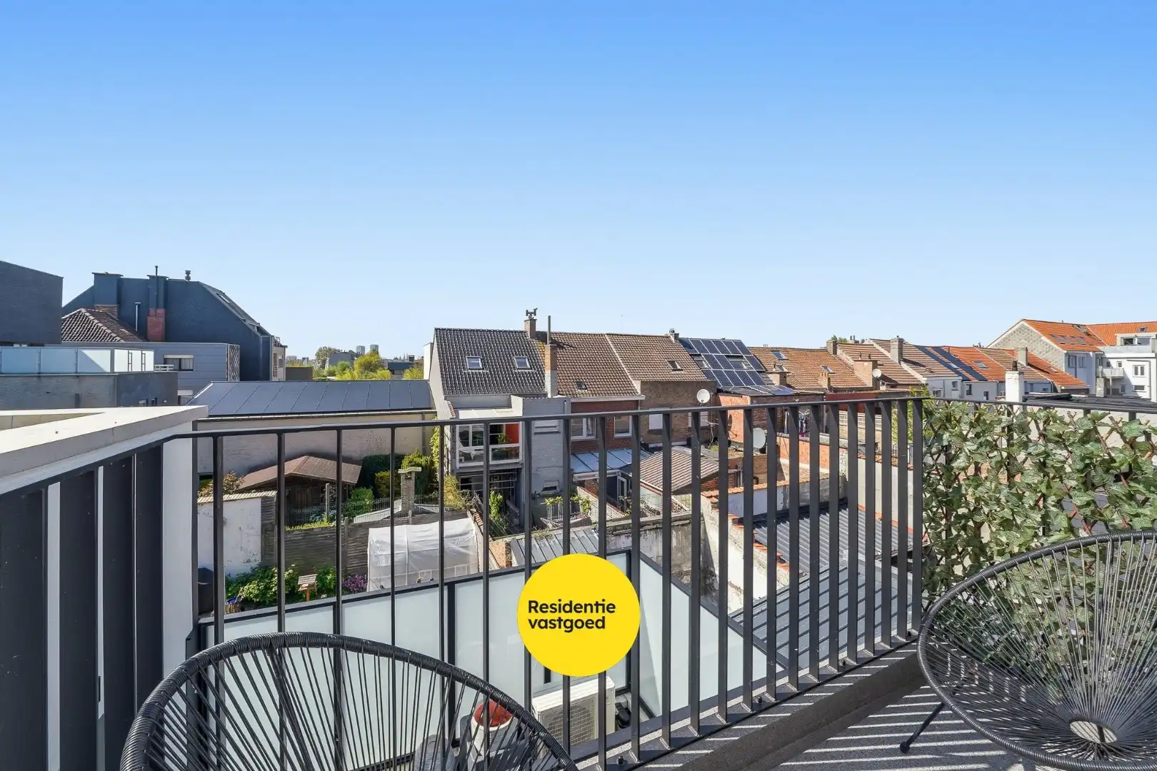 Modern energiezuinig 2-slaapkamerappartement te Bredene foto {{pictureIndex}}