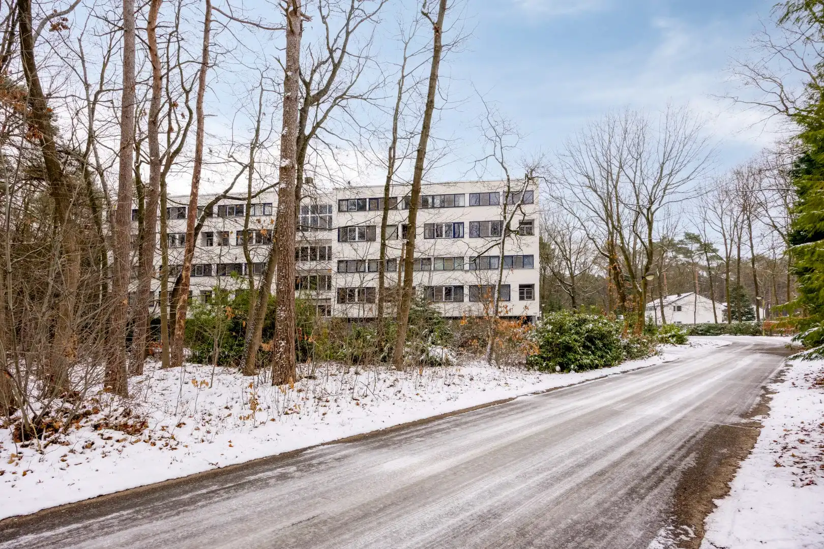 Rustig gelegen gezellige appartement met 2 slpks, terras en dubbele carport !  foto 21