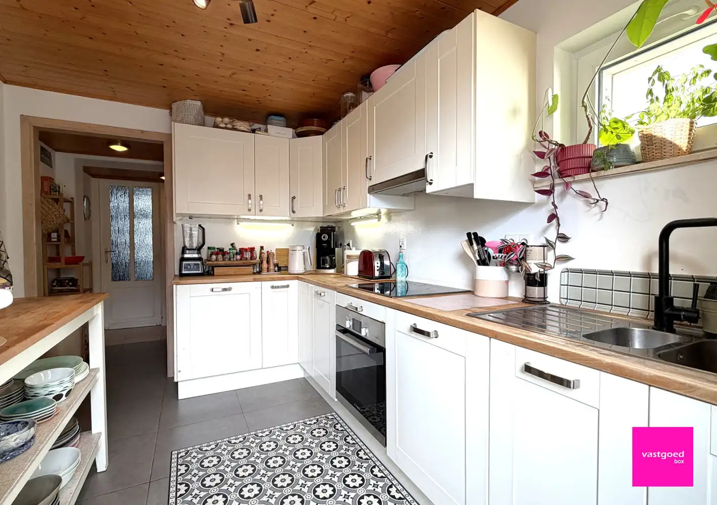 Karaktervol gerenoveerde rijwoning, Oostende foto 13