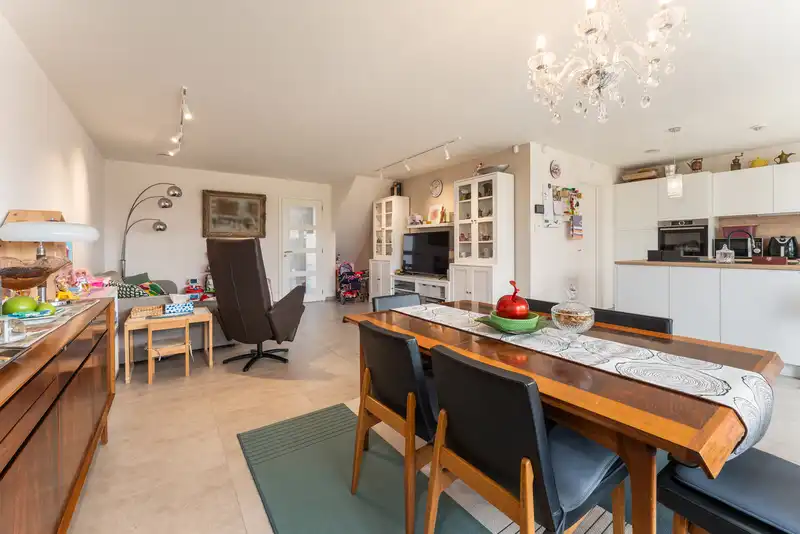 Roeselare - Energiezuinige woning met 5 slaapkamers foto 5