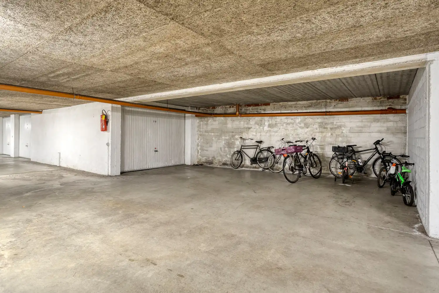 Zeer ruim 3-slk APP. met 2 terrassen en garagebox met extra parking! foto 15