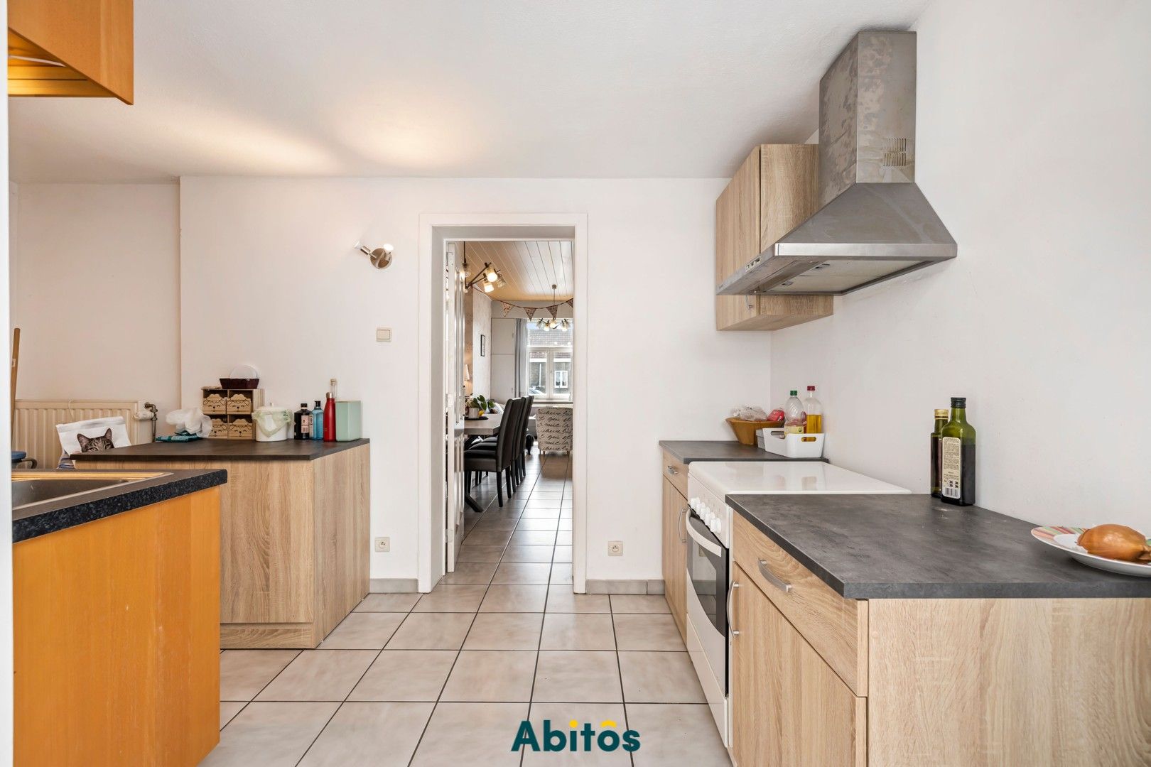 Halfopen bebouwing met drie slaapkamers ideaal voor co-housing foto 10