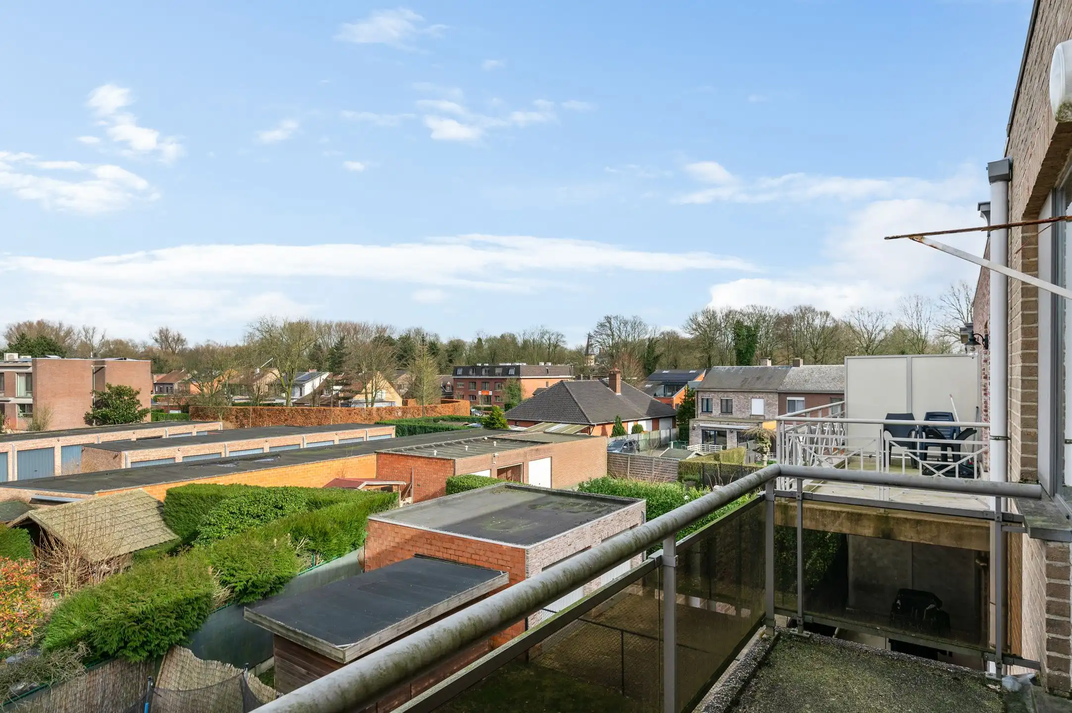 Opbrengsteigendom met 3 appartementen + garageboxen in Wommelgem te koop! foto 37