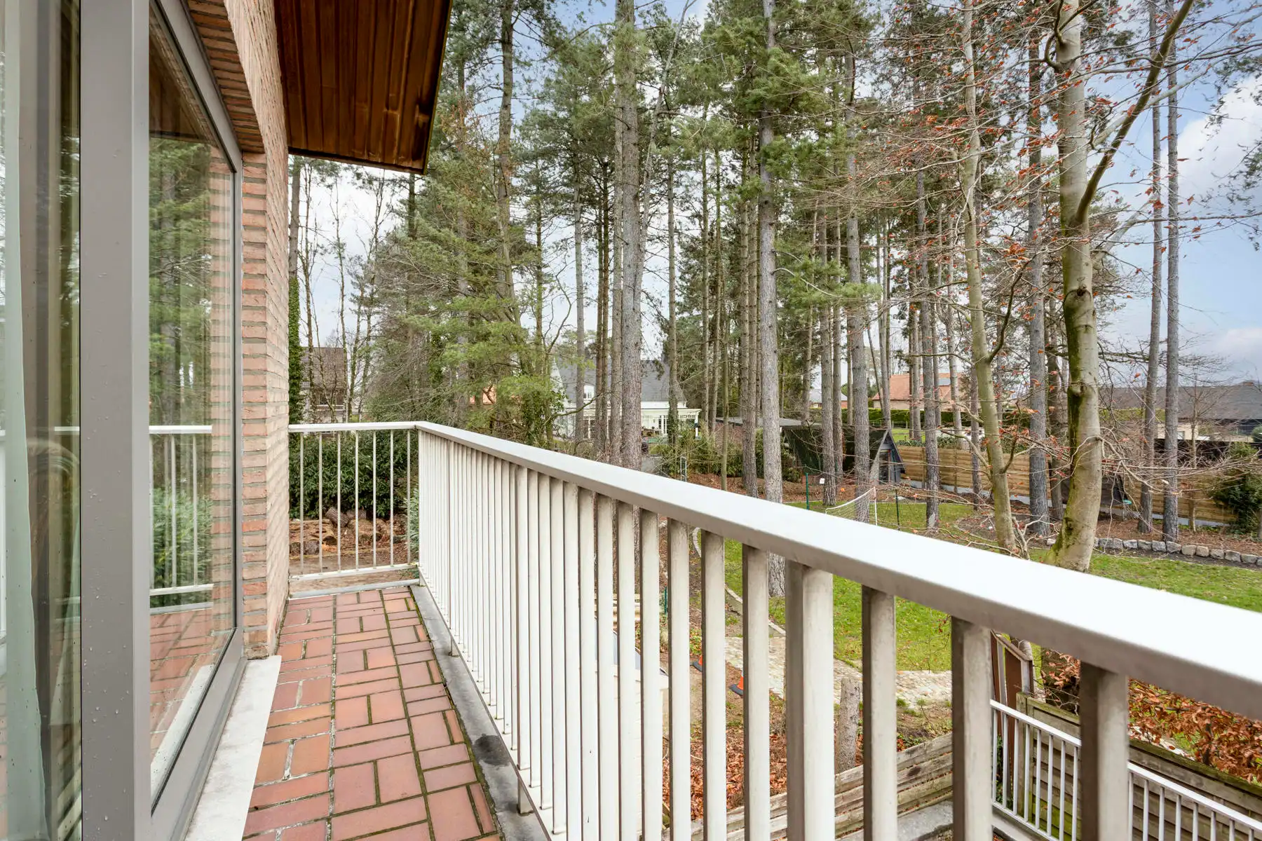 Ruim handelspand + 2 vakantiewoningen. foto 29