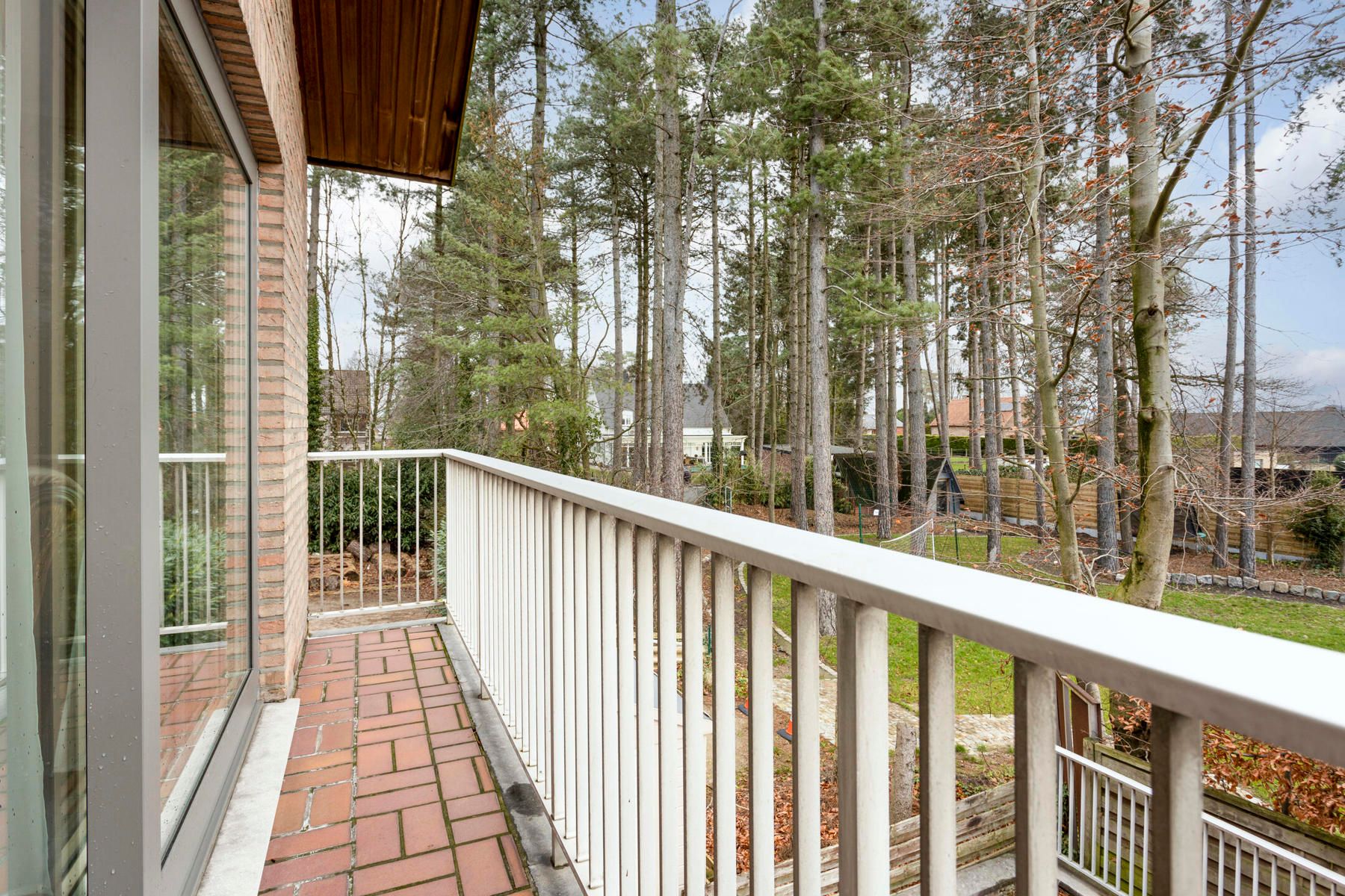 Ruim handelspand + 2 vakantiewoningen. foto 28