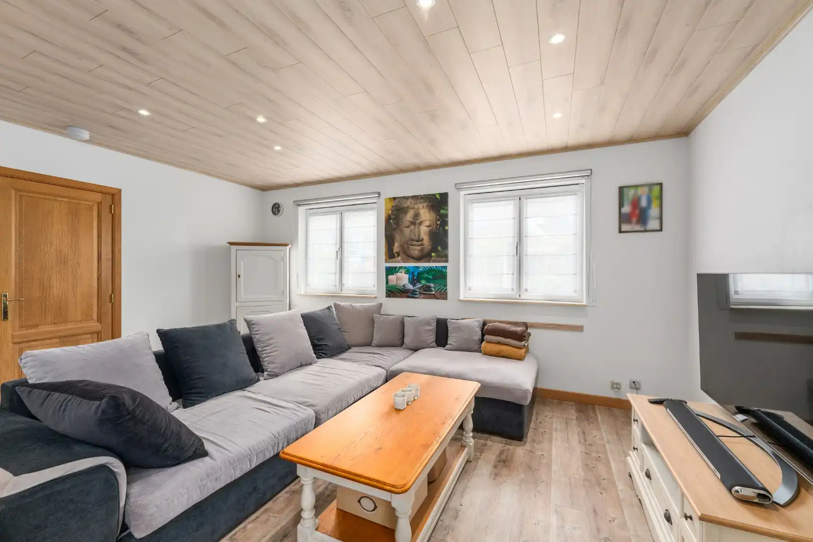 Instapklare gelijkvloerse villa te koop in hartje Vosseslag - De Haan! foto 8
