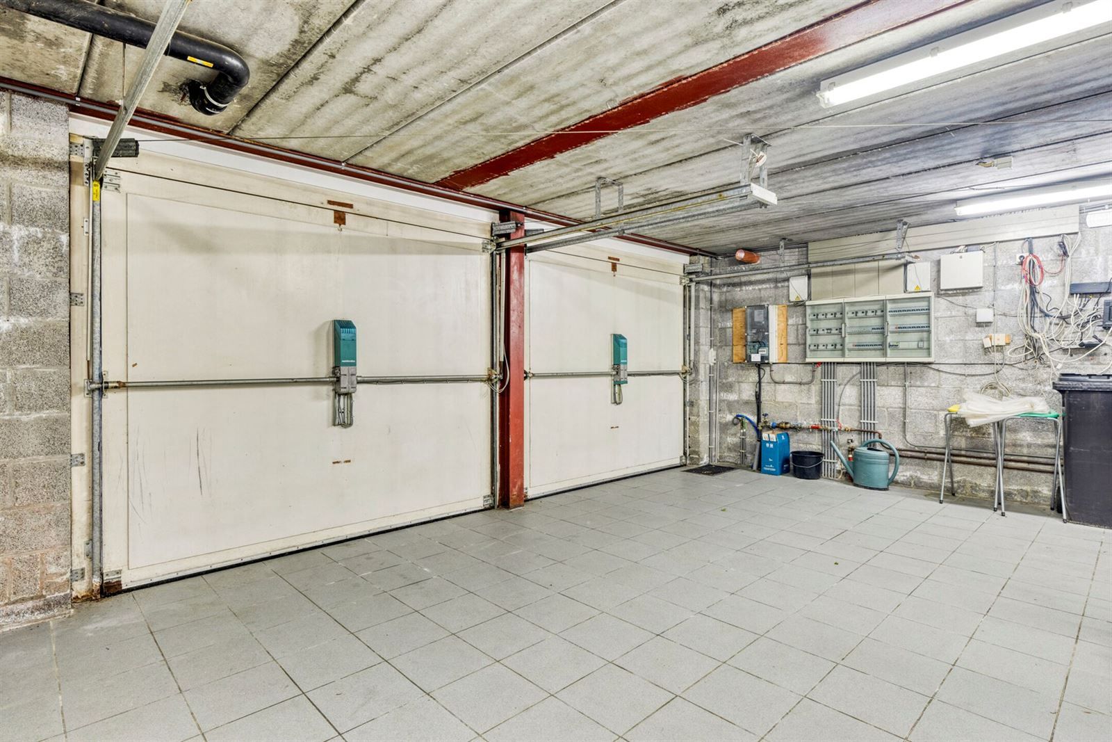 Ruime villa te huur op rustige locatie foto 28