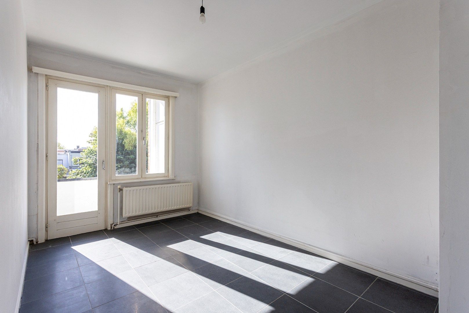 Appartement met 2 slaapkamers recht tegenover Bremweide! foto 10