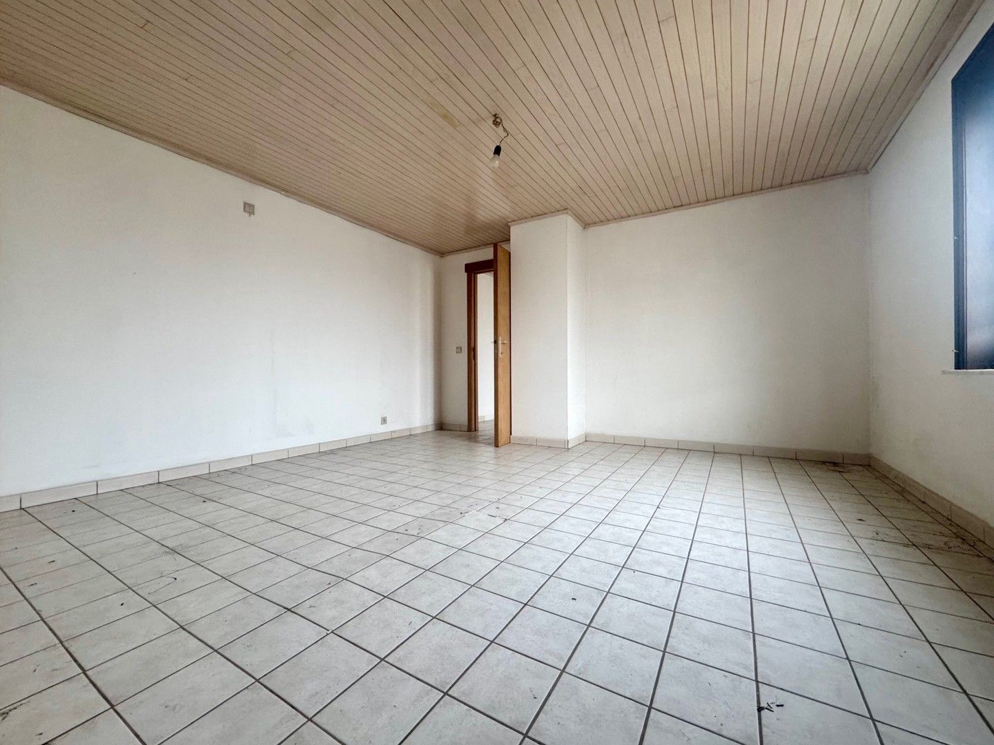 Opslagruimte te huur in Deerlijk! foto 4