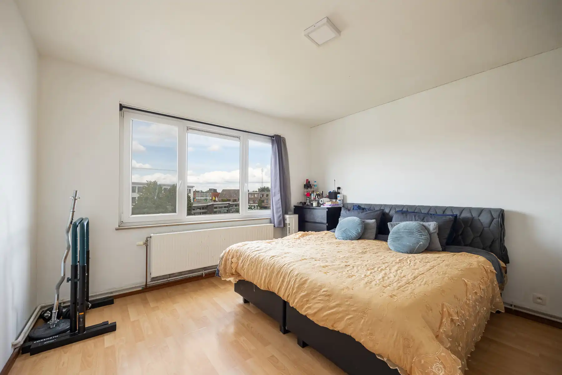 Goed gelegen, instapklaar appartement foto 6