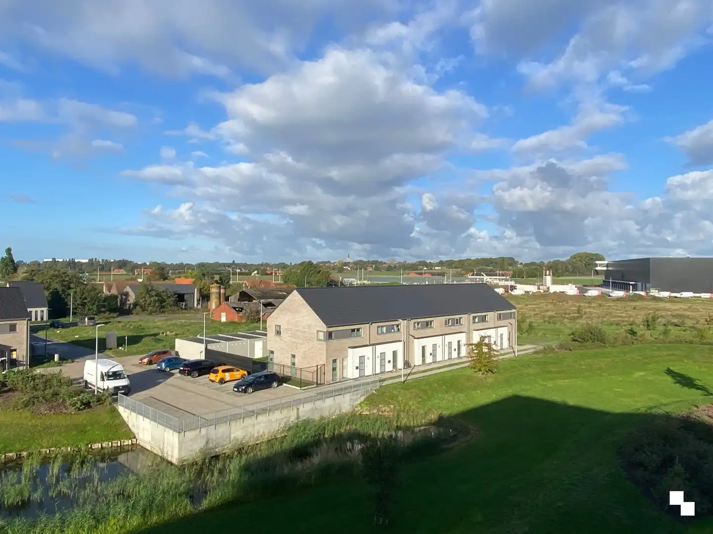 Modern nieuwbouwappartement met groot terras en mooi verzicht aan de rand van Hooglede foto 22