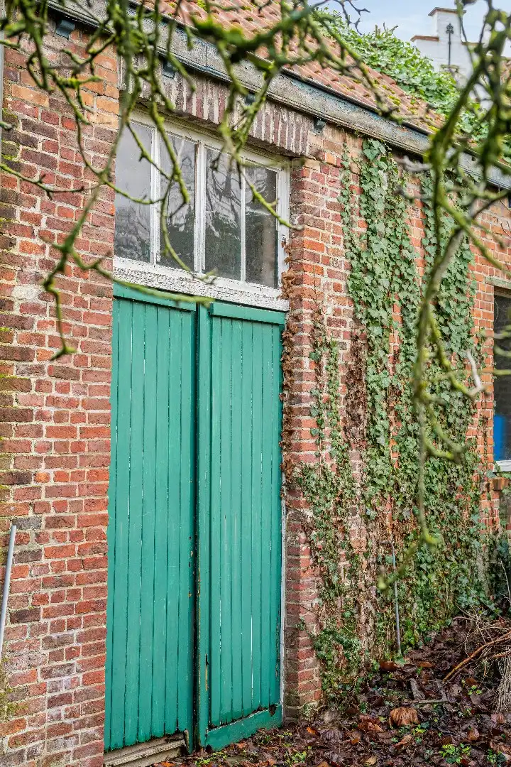Unieke en idyllische hoekwoning nabij Minnewaterpark en historisch Brugge foto 22