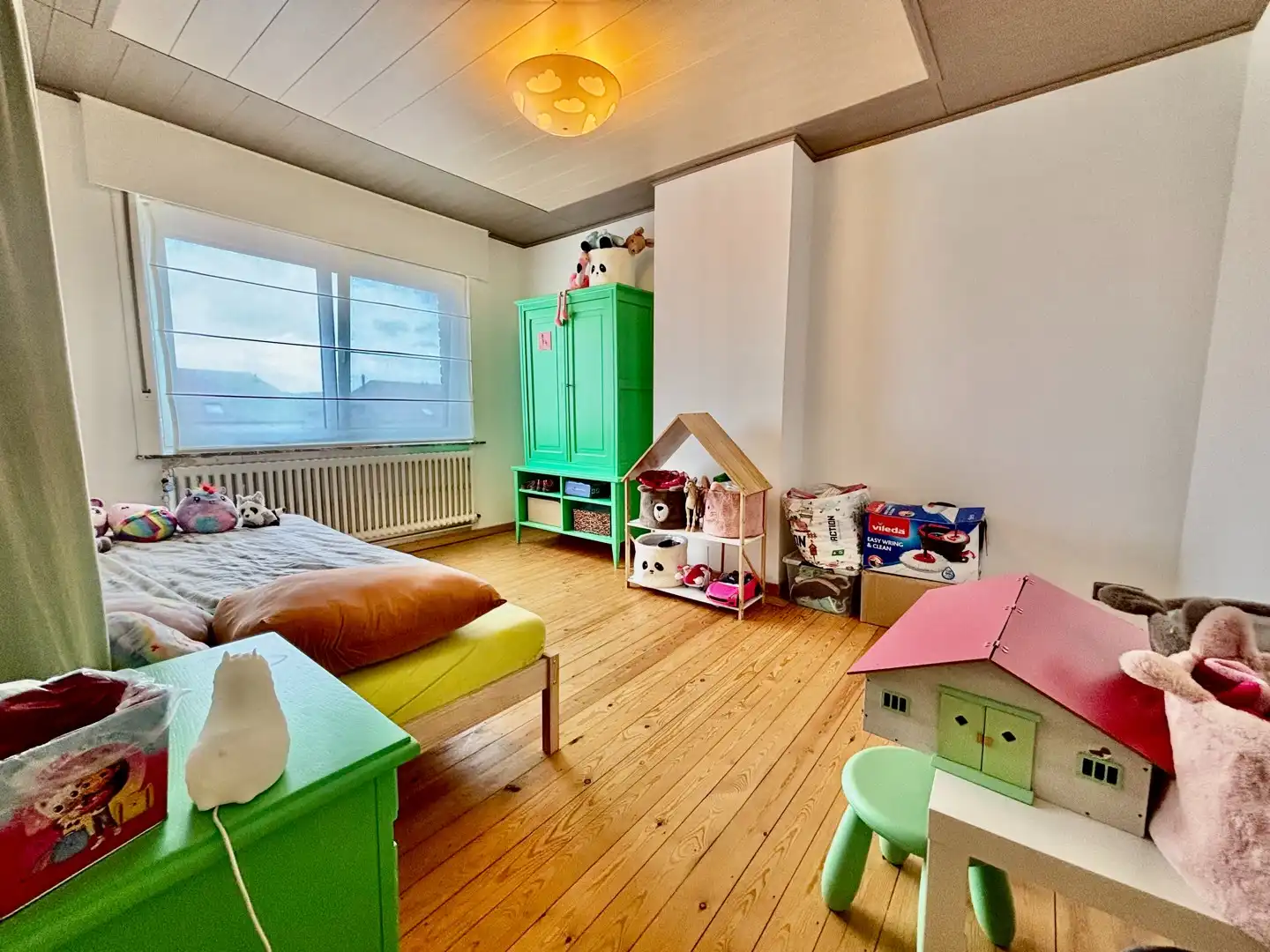 Instapklare halfopen bebouwing met veel ruimte, garage en zonnige tuin foto 15