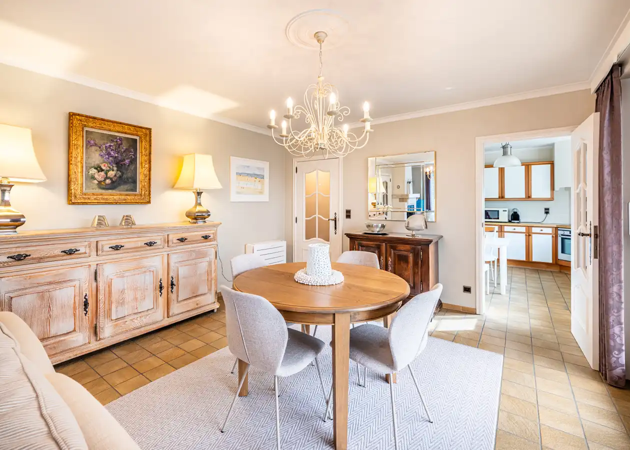 Vrijstaande bungalow met 2 slpk, tuin rondom en label C foto 9