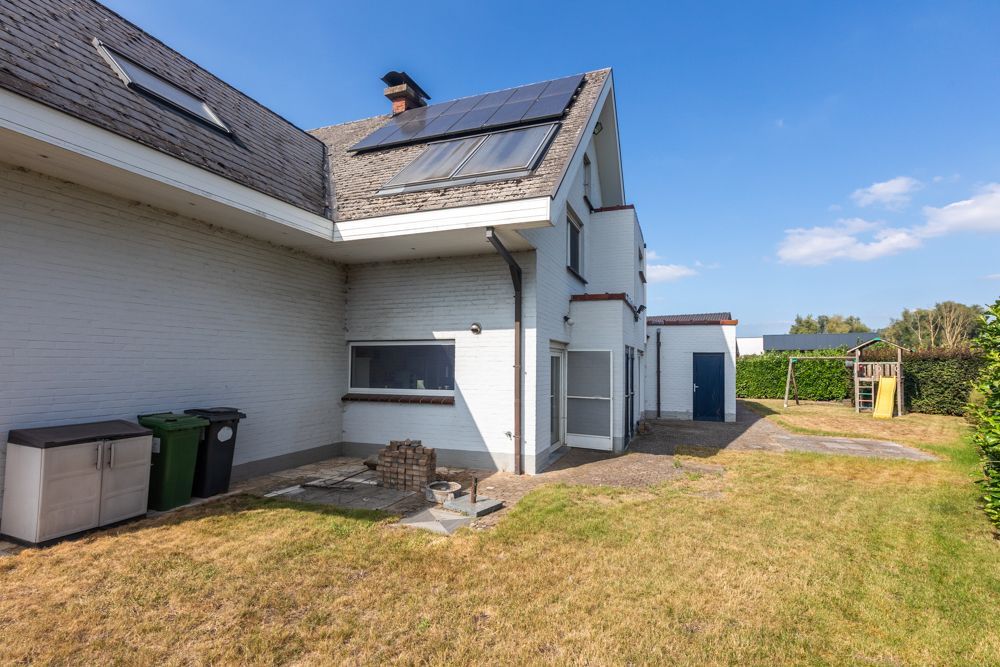 Villa met dubbele garage op interessante ligging foto 18