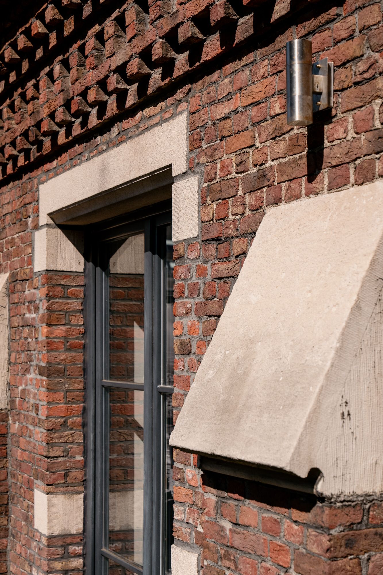 Eigen voordeur en 2 verdiepingen: appartement dat aanvoelt als een woning aan het populaire Professor Claraplein foto 5
