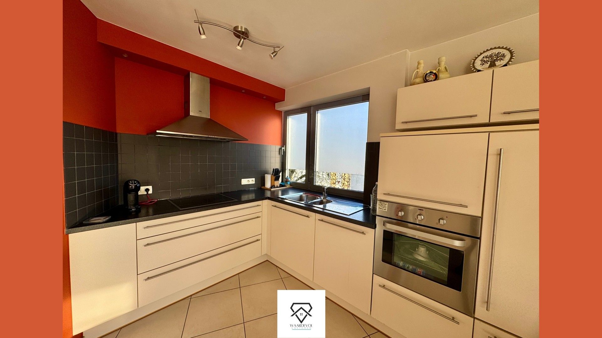 Lichtrijk en rustig appartement te koop met carport foto 7