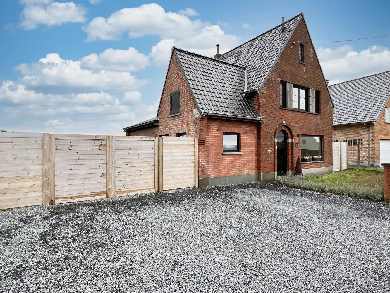 Alleenstaande, karaktervolle woning met zonnige tuin foto 14