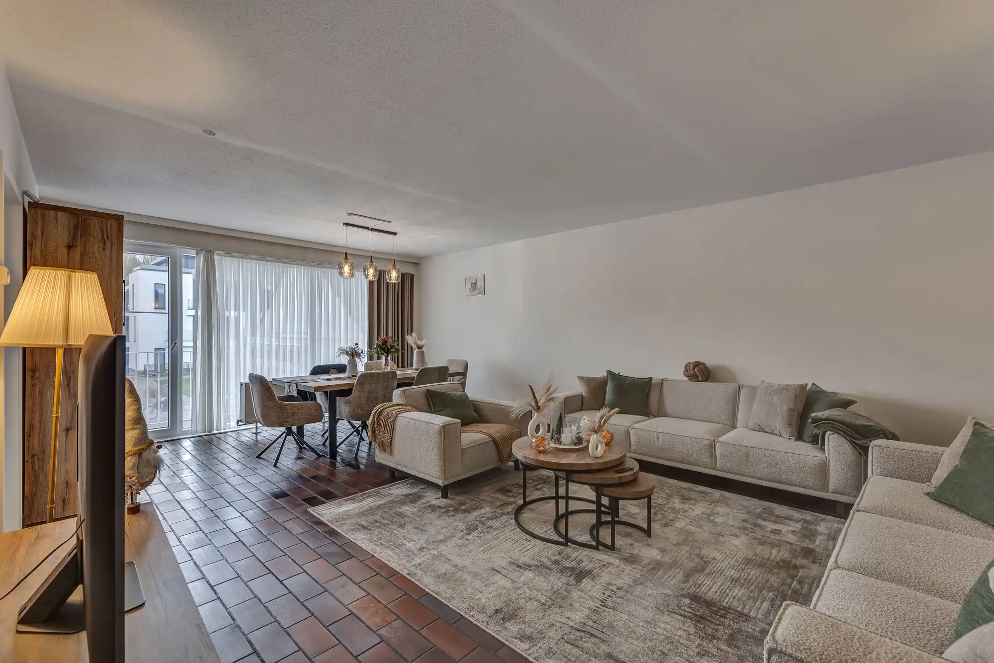 Opbrengsteigendom met 5 entiteiten en garageboxen in Aalst foto 9