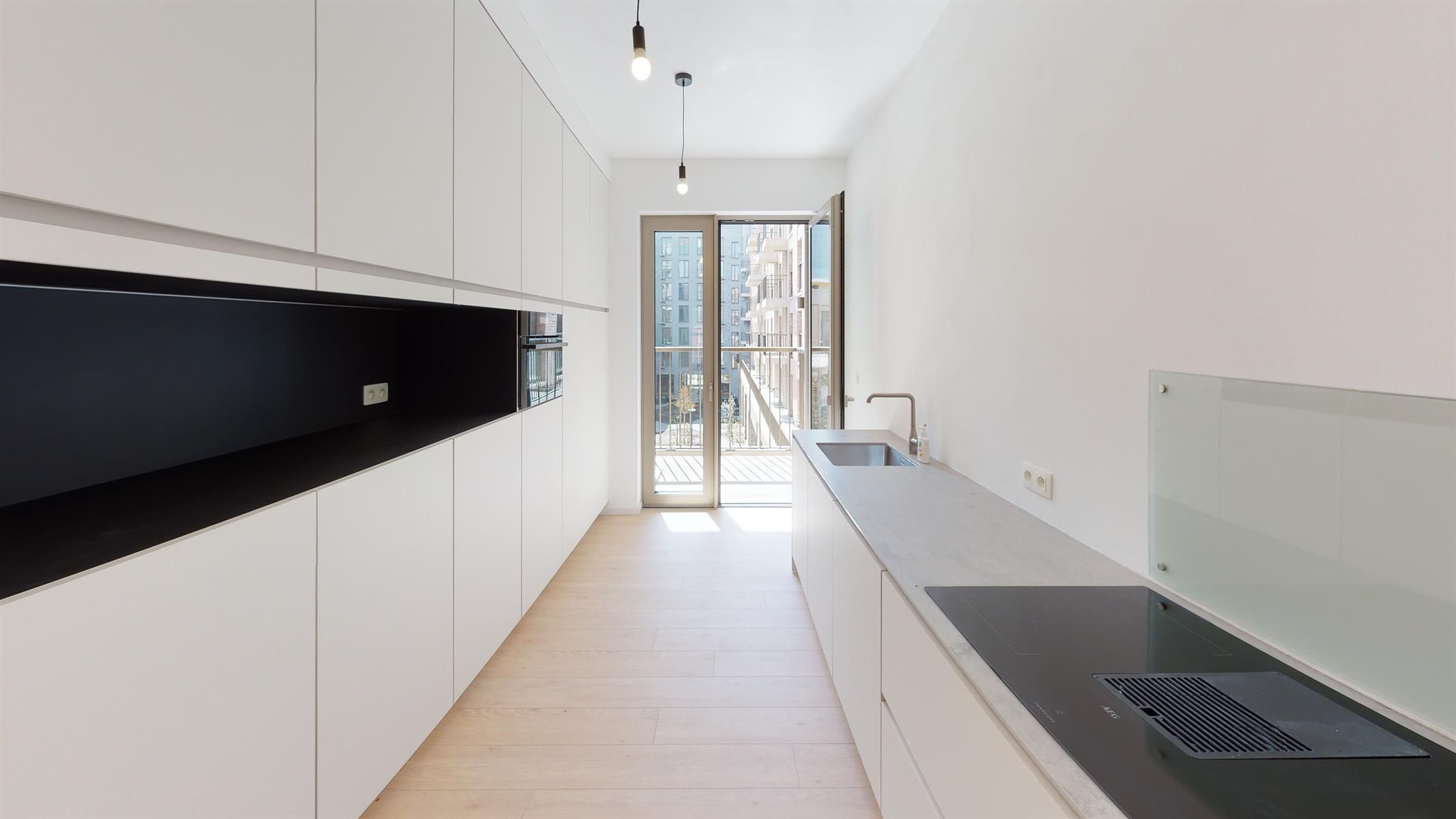 ANTWERPEN - Recent appartement met 2 terrassen en waterzicht foto {{pictureIndex}}