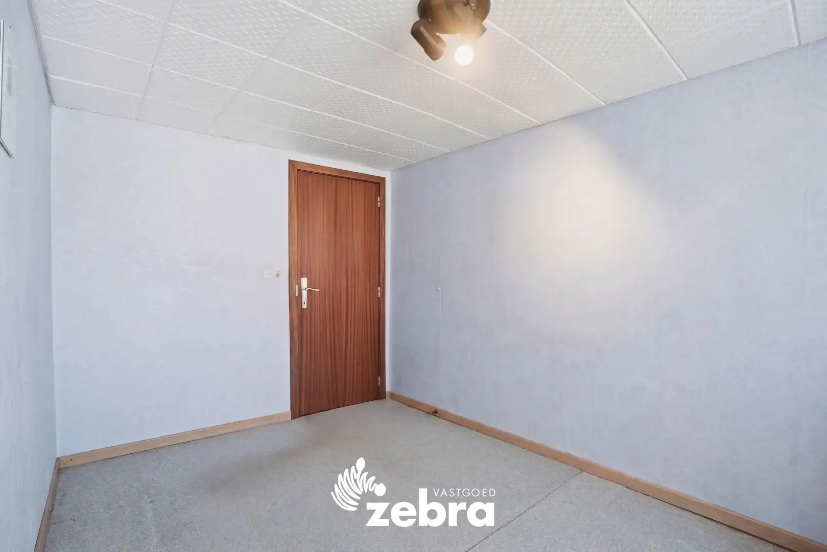 Op te frissen woning met veel potentieel, tuin en garage nabij het centrum van Tielt! foto 14