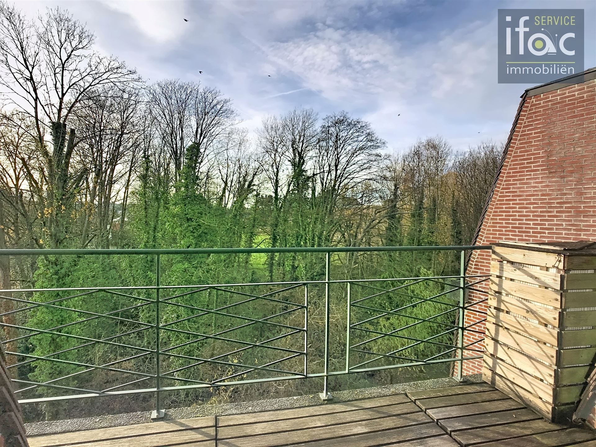 Penthouse met 2 slpk, kelder, parkeerplaats, garagebox! foto 6