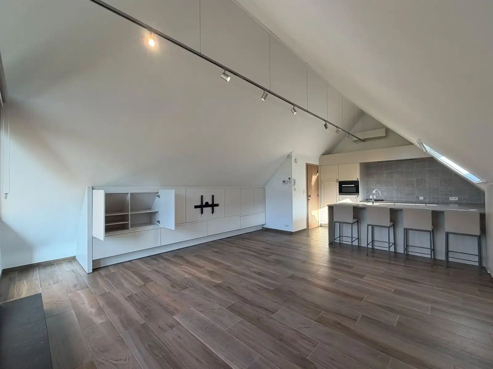 Open bebouwing met twee slaapkamers en 2 ruime terrassen foto 15