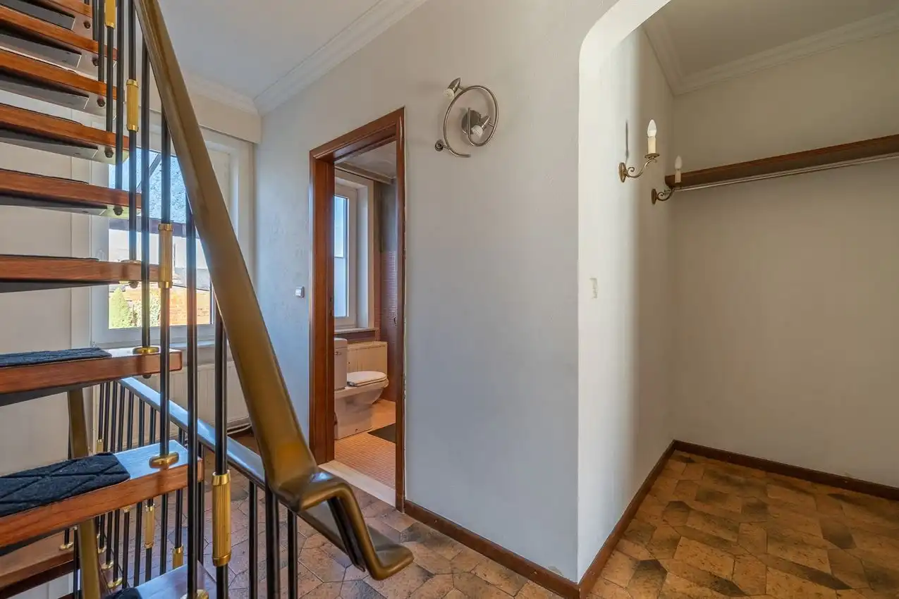 Bel-etage woning in centrum Zichem met 3 slpk en garage foto 15