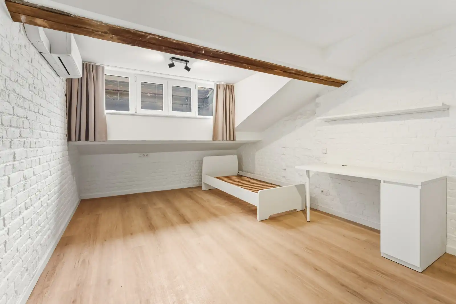 Kot/kamer te koop Doorniksestraat 63 - - 8500 Kortrijk