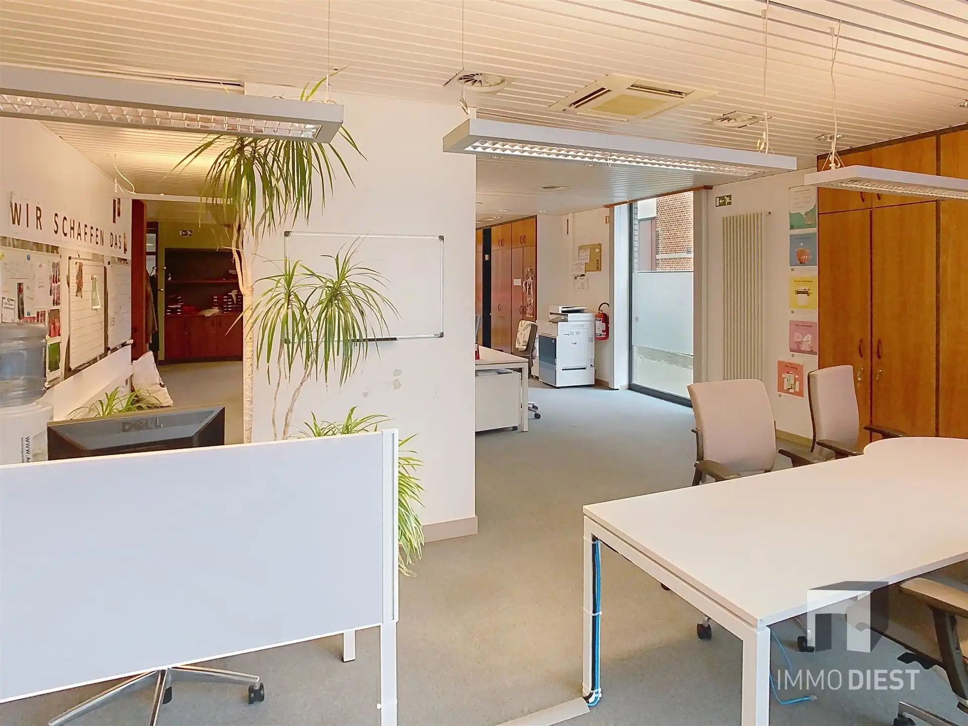 Luxueus ingerichte kantoorruimte foto 16