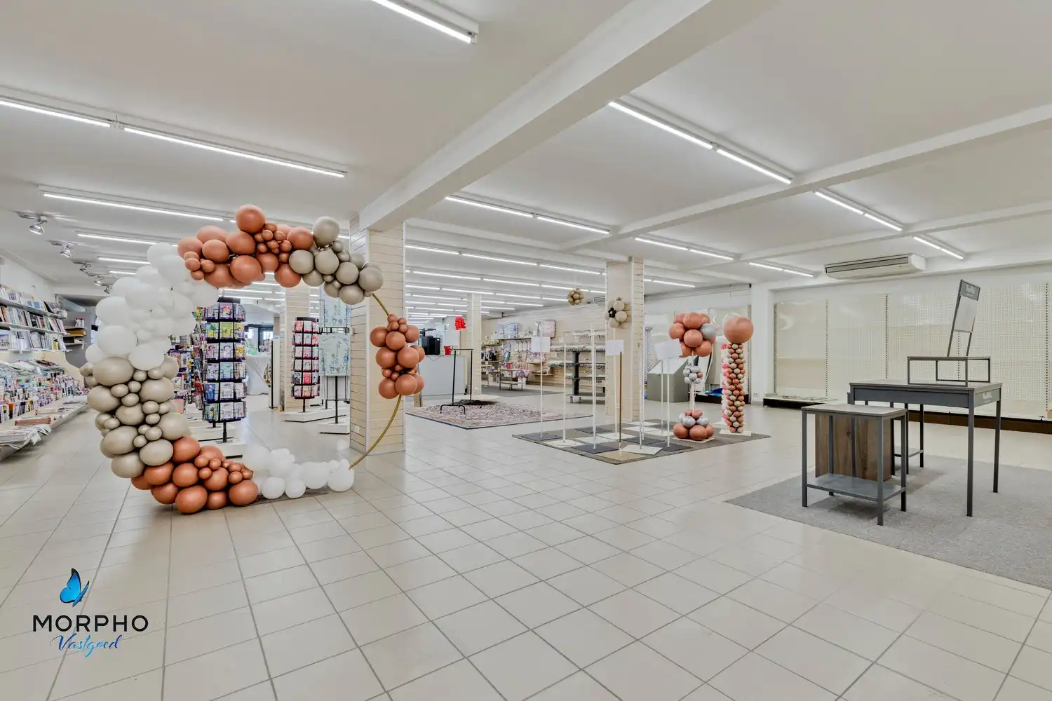 Instapklare handelswoning op topligging langs de N50 te koop in Wingene foto 4