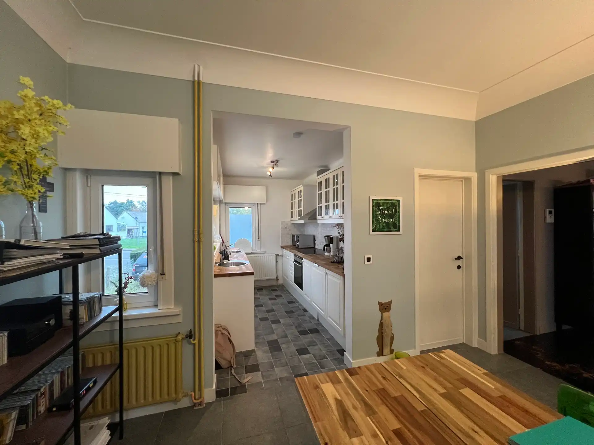 Ruime deels gerenoveerde villa met eclectische architectuur  foto 7