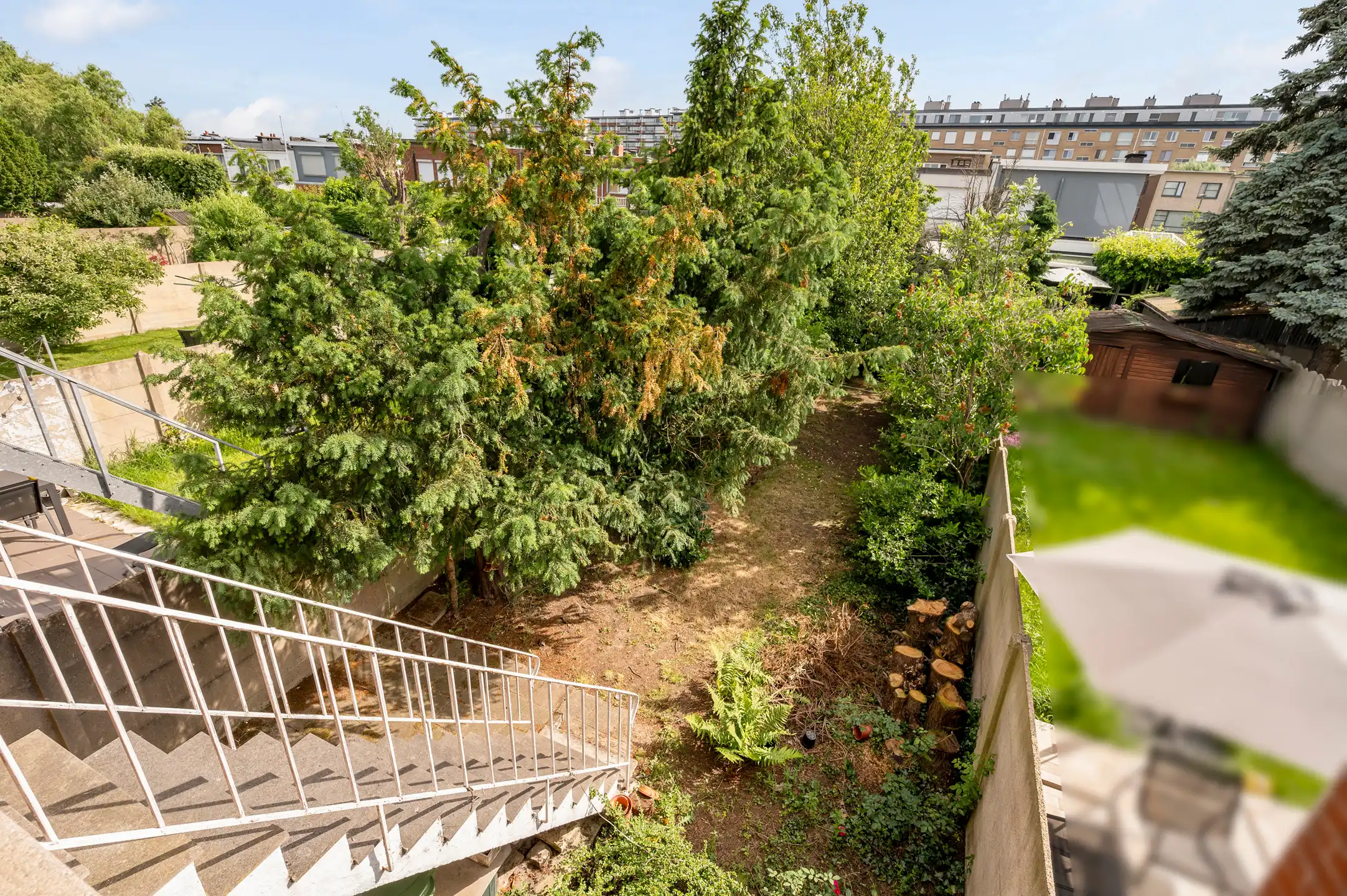 Te renoveren woning met garage én tuin foto 17