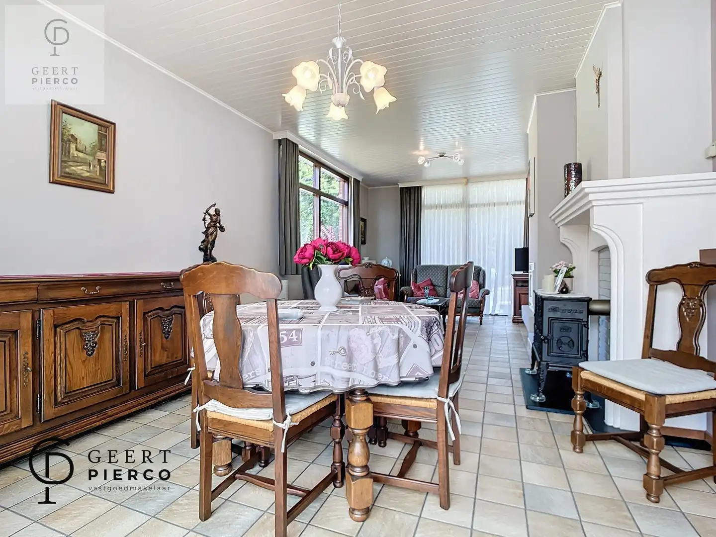 leuke bungalow met 3 slaapkamers in hartje Landen foto 11