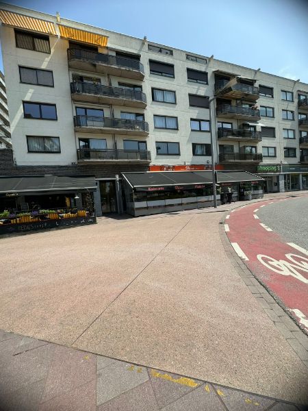 Appartement met 3 slaapkamers en garage in hartje Genk foto 20