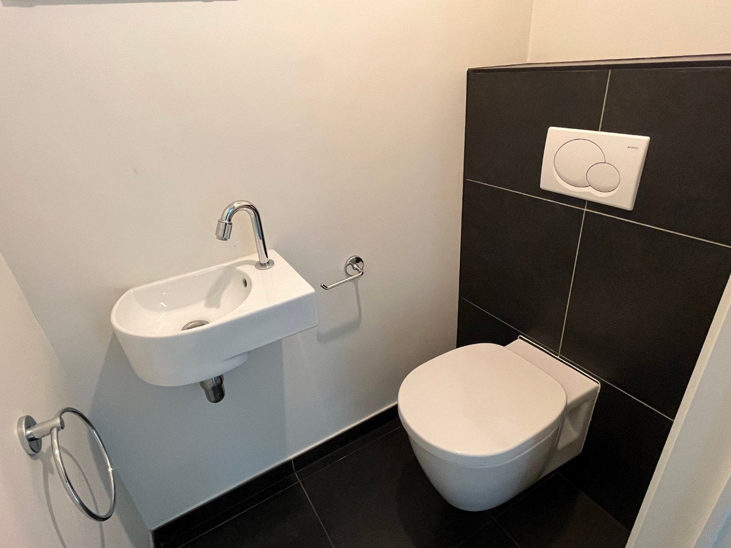 Hoogwaardig, eigentijds appartement met ondergrondse staanplaats foto 23